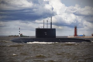 „Juodoji skylė“: kas tai per rusų laivas, kurį taip įspūdingai sunaikino ukrainiečiai