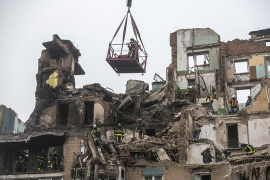 Derybų Berlyne rezultatai: V. Zelenskis iškėlė ir Ukrainos atstatymo klausimą