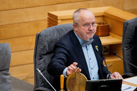 Opozicijai užsimenant apie nepasitikėjimo procedūrą – J. Olekas nemato pažeidimų: stengiamės atlikti visas procedūras