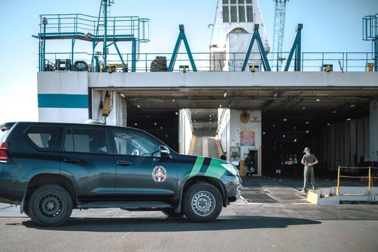 Nesenos praeities nuodėmės žemaitį pasivijo parplaukusį iš Švedijos