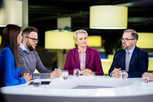 Po gautos VSD pažymos dėl „Fegda“ – R. Kauno atsakas: klausimas, ar liktų rangovų, atitinkančių kriterijus