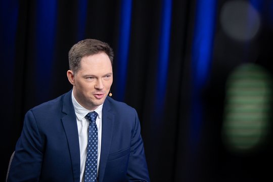 Finansų ministras – apie antros pensijų pakopos pinigų atsiėmimo poveikį: davė patarimą