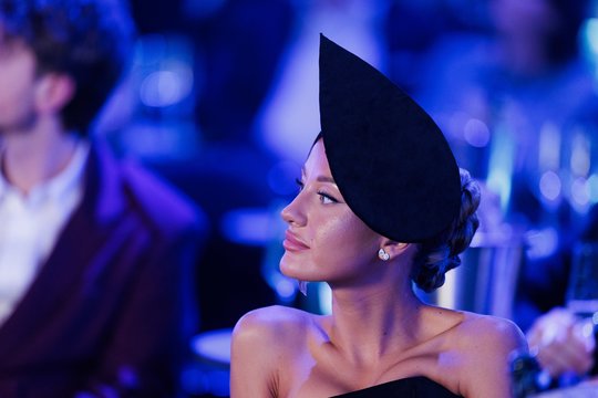 Sparčiai populiarėjanti atlikėja Adrina nustebino netikėtais išvaizdos pokyčiais