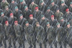 Kariuomenės psichologas: visuomenė vis dar mato vyrą kaip pirmą žmogų, kuris eis į karą