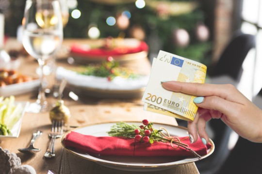 Paslauga, kuri žaibiškai populiarėja tarp emigrantų: lietuviai negaili pinigų