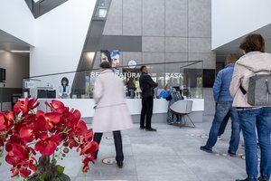 Europos ligoninėse – pacientų antplūdis: daugėja užsikrėtusių nauja gripo atmaina