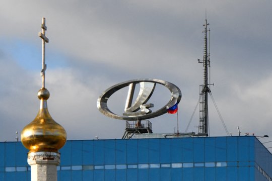 Rusijos giganto veiksmai prasilenkia su sveiku protu: ką sugalvojo krizėje atsidūrusi „AvtoVAZ“