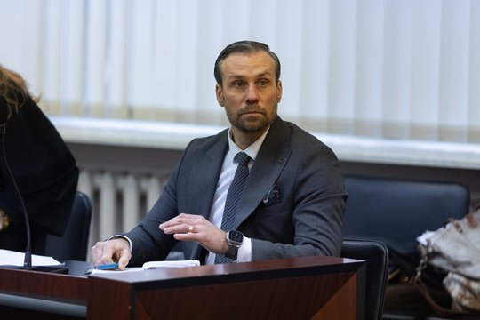 Šokėjo A. Kandelio byloje – netikėtas posūkis: ginti stojo mylimoji