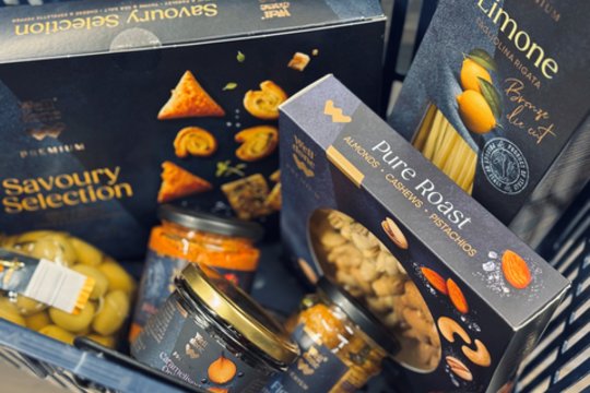 Nebrangi staigmena Kalėdoms – skanėstai: rinkitės dovanoti „Maxima“ „Well Done Premium“ skonius