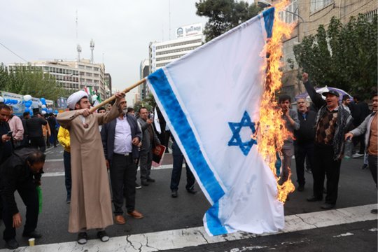 Irane įvykdyta mirties bausmė vyrui, įtariamam šnipinėjus Izraelio naudai