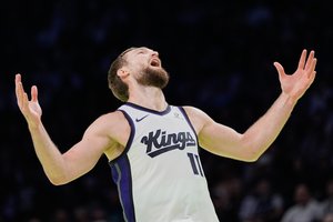 Situacija negerėja – D. Sabonis nerungtyniaus dar bent mėnesį