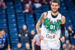 Be pasipriešinimo – „Žalgiris“ jonaviškiams sukratė 118 taškų