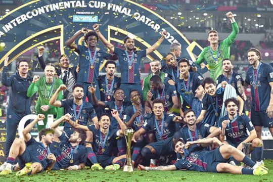 Pasaulio sporto savaitė: nauja PSG viršūnė, Afrikos futbolo pirmenybių startas ir daug žiemos sporto