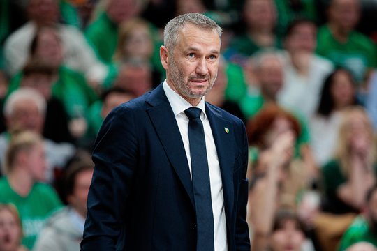 T. Masiulis nepanoro lygintis su „Panathinaikos“ treneriu: „Kas aš toks, kad spausčiau teisėjus?“