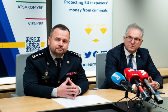 Pateikė detalių apie didžiulio masto sukčiavimą ES lėšomis: įmonės pripažintos keliančios grėsmę saugumui