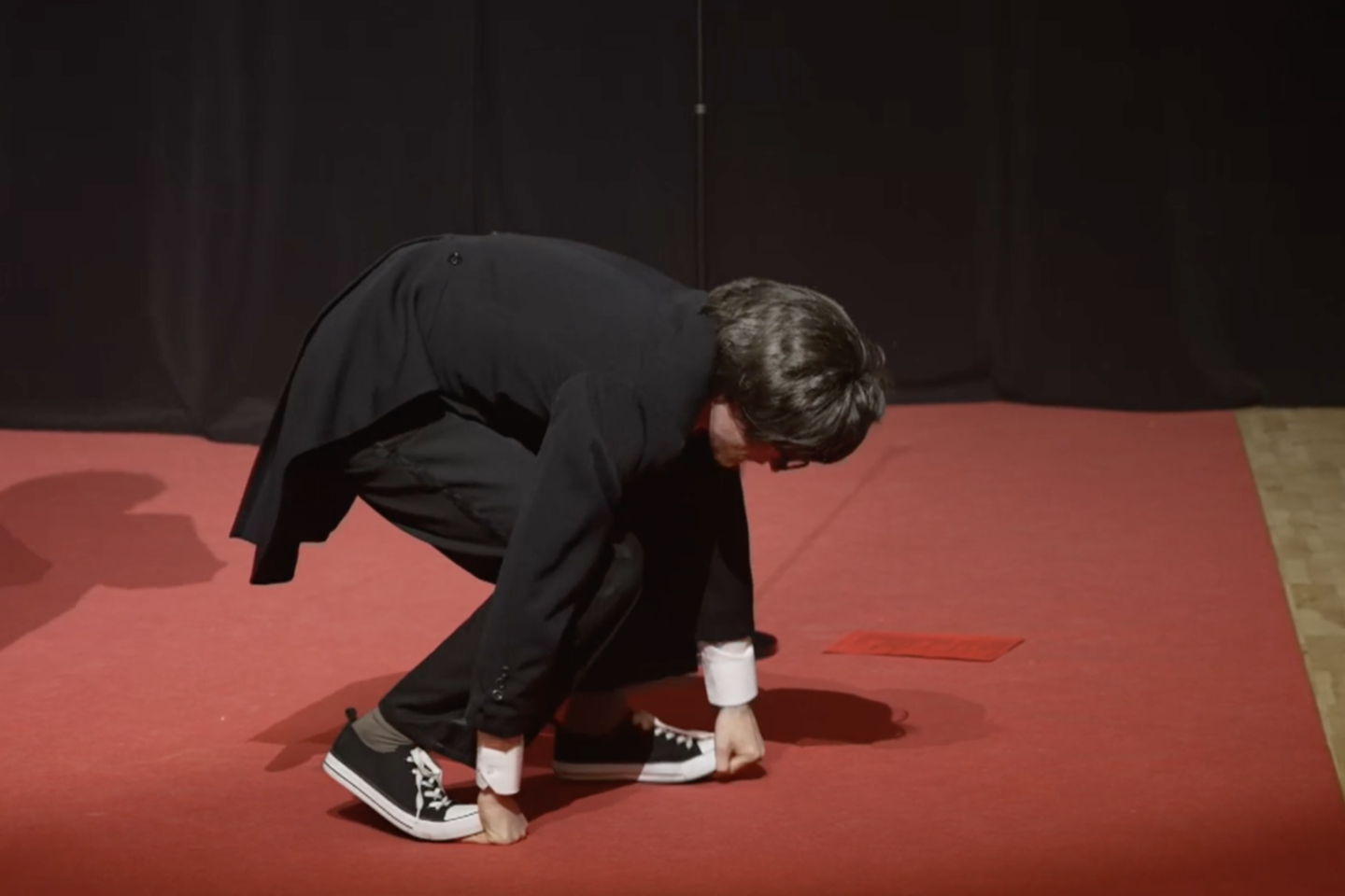 „Niekdariai“ sumaišė koncertus ir užtraukė Jessicos Shy dainą: „Bilietų negrąžiname“.