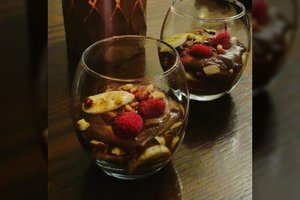 Šokoladinis desertas vos iš dviejų ingredientų: tikras išsigelbėjimas per šventes