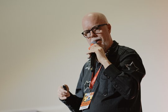 Ką „Doom“ kūrėjas šiandien galvoja apie žaidimus? Interviu su Tomu Hallu