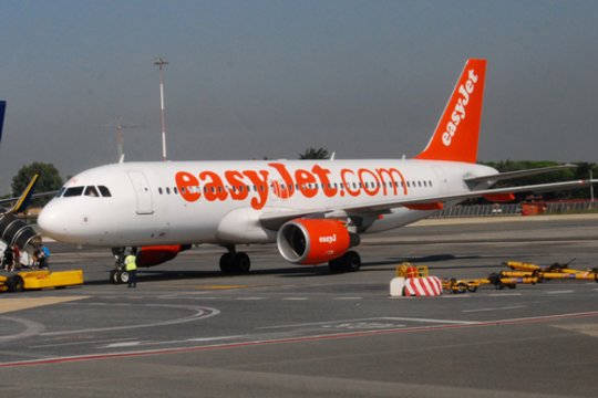 Šventinė kelionė virto siaubu: į lėktuvą bandė įvežti lavoną