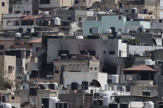 Keturiolika šalių pasmerkė Izraelio sprendimą kurti naujas gyvenvietės Vakarų Krante