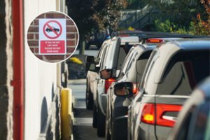 Kaimynai įsiuto pamatę, kokį ženklą jiems pakabino: „Ar tai išvis teisėta?“