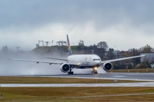 Dėl žiemos audros JAV atšaukta daugiau nei 1000 skrydžių