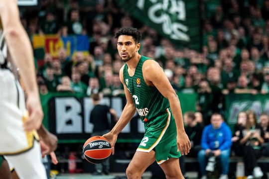 Kauno „Žalgirio“ krepšininkui Maodo Lo gimė dukra: paaiškėjo, kokį vardą suteikė