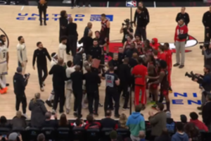 M. Buzelio ir „Bulls“ pralaimėjimas buvo paženklintas apsistumdymu: centre – G. Antetekounmpo