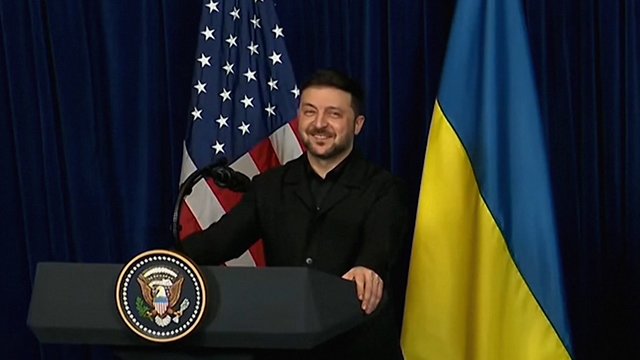 Plinta iškalbinga V. Zelenskio reakcija D. Trumpui prakalbus apie Rusijos norą padėti