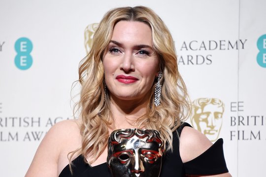 „Titaniko“ žvaigždė Kate Winslet atskleidė iki šiol nutylėtą intymią detalę apie savo jaunystę