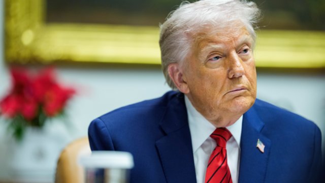 „Dabar ne laikas tai daryti“: D. Trumpas sureagavo į smūgį V. Putino rezidencijai