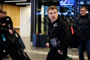 B. Vanago ekipažo kelionėje į Dakaro ralį – nesklandumai