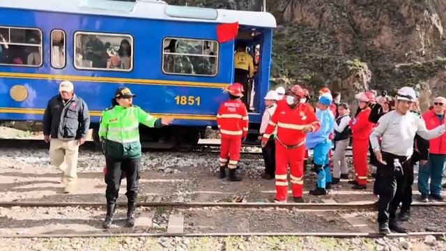 Kraupi nelaimė netoli Maču Pikču: susidūrus dviem traukiniams mažiausiai 40 sužeisti