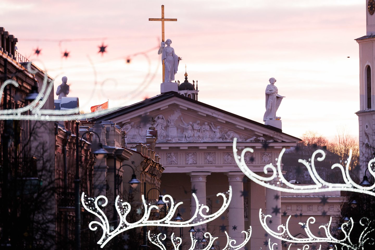 Miestas išaušus Naujųjų metų rytui<br>V.Skaraičio nuotr.