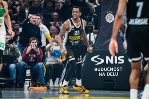 Lietuvių žurnalistui grasinęs amerikietis prisijungė prie lietuvių klubo