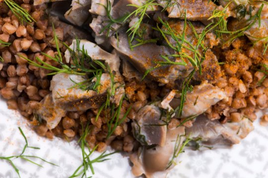 Silkės likučiai gali virsti šiltu ir sočiu patiekalu: V. Kurpienė dalinasi patarimais