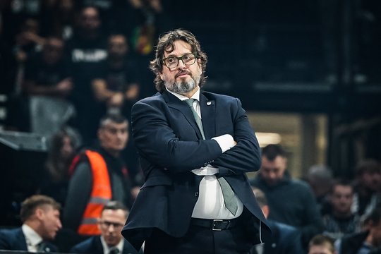 A. Trinchieri paaiškino, kodėl vis dar netreniruoja naujos komandos