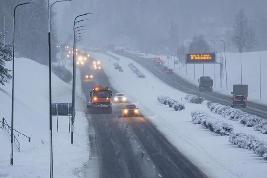 Įspėja Vilniaus vairuotojus: „Prasta kombinacija“