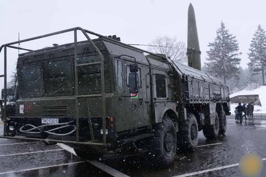 Skelbia, kad Rusija Baltarusijai ruošia branduolinį ginklą