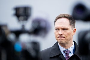 Lenkų dienraštyje – finansų ministro interviu: artėja uraganas, o mes esame audros centre