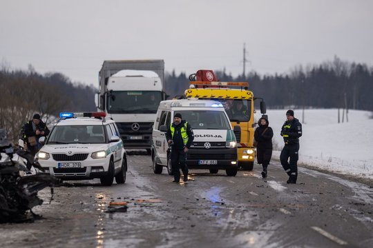 Po tragedijos, kai avarijoje žuvo 2 vaikai, plinta jautrus įrašas: „Buvo siaubingai skaudu išgirsti…“