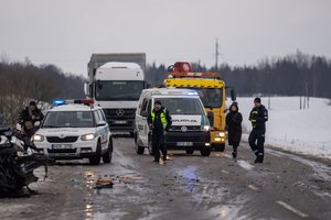 Po tragedijos, kai avarijoje žuvo 2 vaikai, plinta jautrus įrašas: „Buvo siaubingai skaudu išgirsti…“