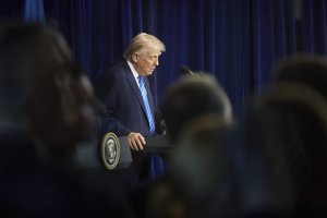 Režimą Venesueloje nuversti pasirinkęs D. Trumpas rizikuoja – jau matosi ženklai