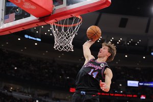 Pralaimėtame mače M. Buzelis sugrūdo dar vieną galingą dėjimą