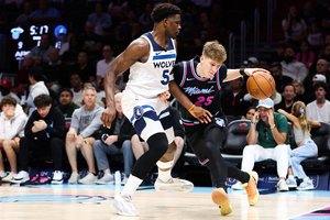 K. Jakučionis susigrąžino trenerio pasitikėjimą, bet „Heat“ pergalių serija nutrūko