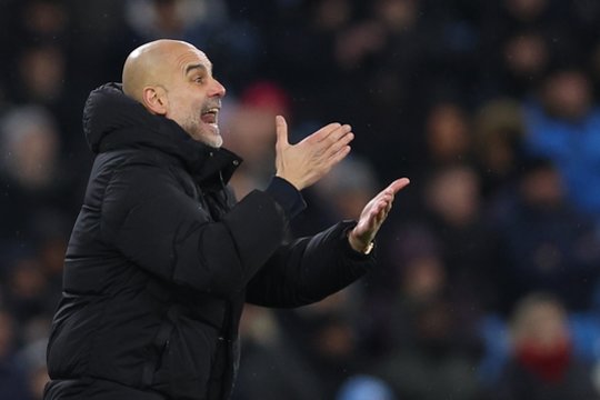 Titulas tolsta: „Chelsea“ per pridėtą laiką išplėšė lygiąsias su „Man City“