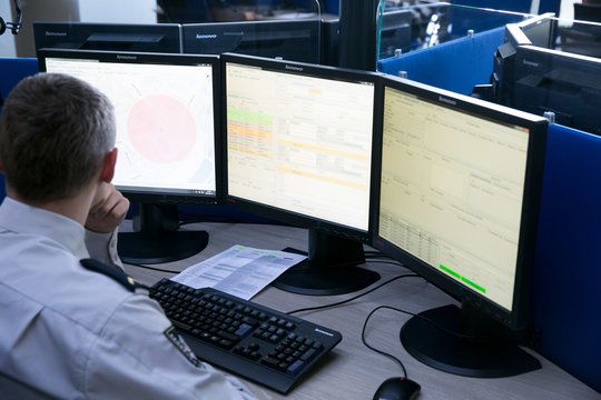 Naujųjų metų pradžia ramesnė nei įprastai: Bendrasis pagalbos centras užfiksavo mažiau skambučių