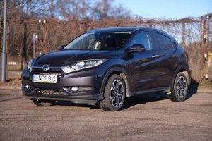 Naudoto „Honda HR-V“ (2015–2021 m.) testas: neįtikėtinai talpus kompaktinis miesto SUV