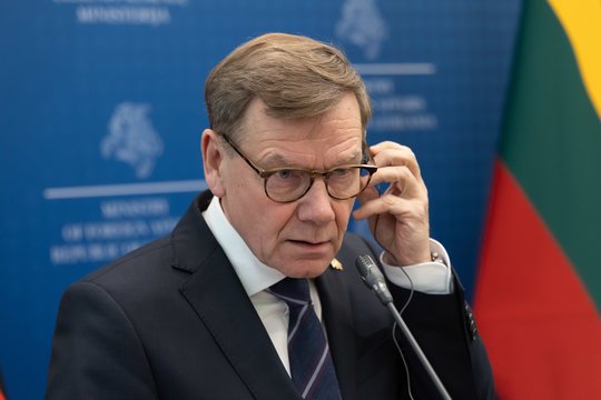 Vokietijos ministras apie brigados dislokavimą Lietuvoje: man tai yra Europos saugumo simbolis