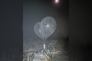 Pasieniečiai perėmė pirmą šiemet balionais iš Baltarusijos atskraidintą kontrabandos krovinį